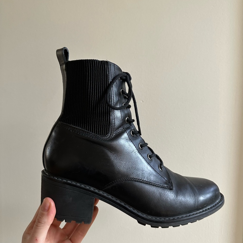 Blando Waterproof Lace-Up Boot